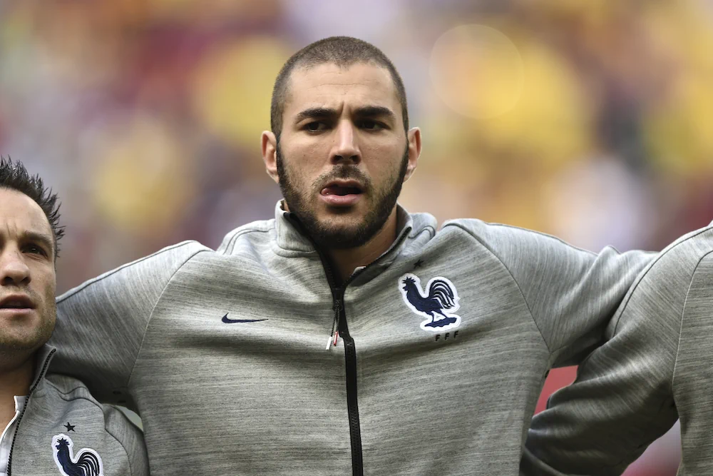 Karim Benzema lineup before match with France national team