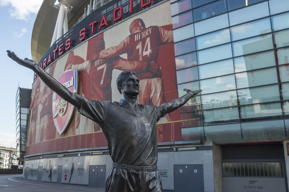 Tony Adams statue