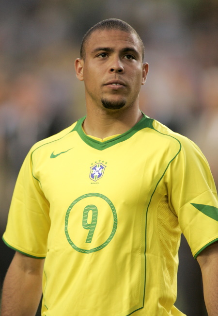 Ronaldo in the Brazil national team shirt