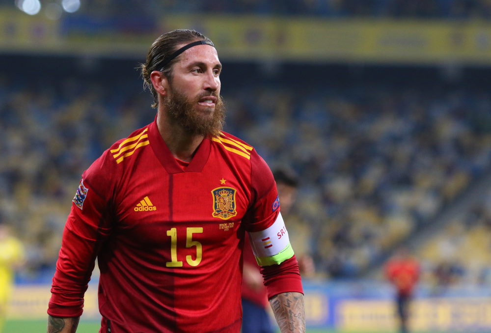 Ramos with beard in the national team shirt